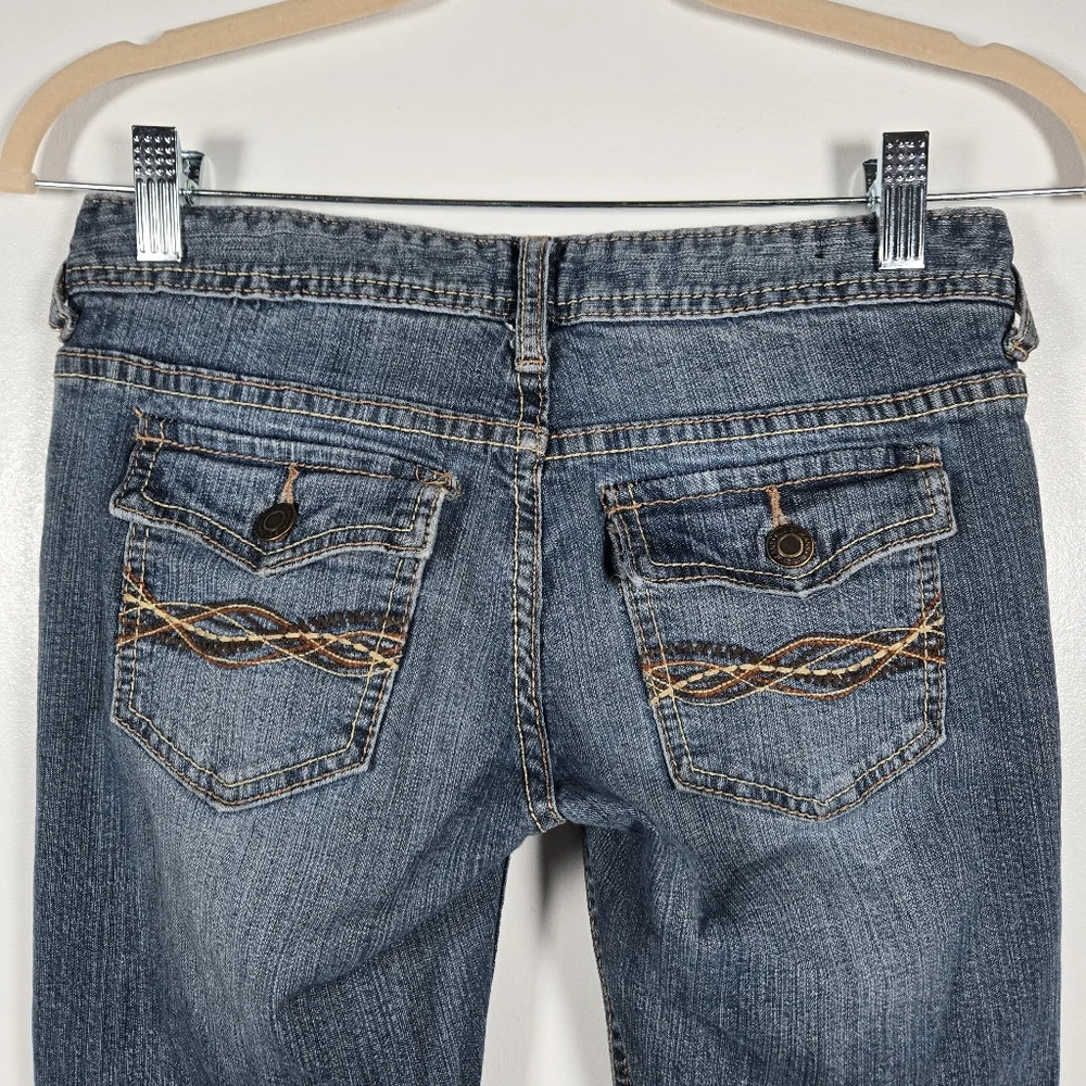 Rue 21 Y2K Low Rise Flare Leg Blue Denim Jeans Juniors Size 1/2